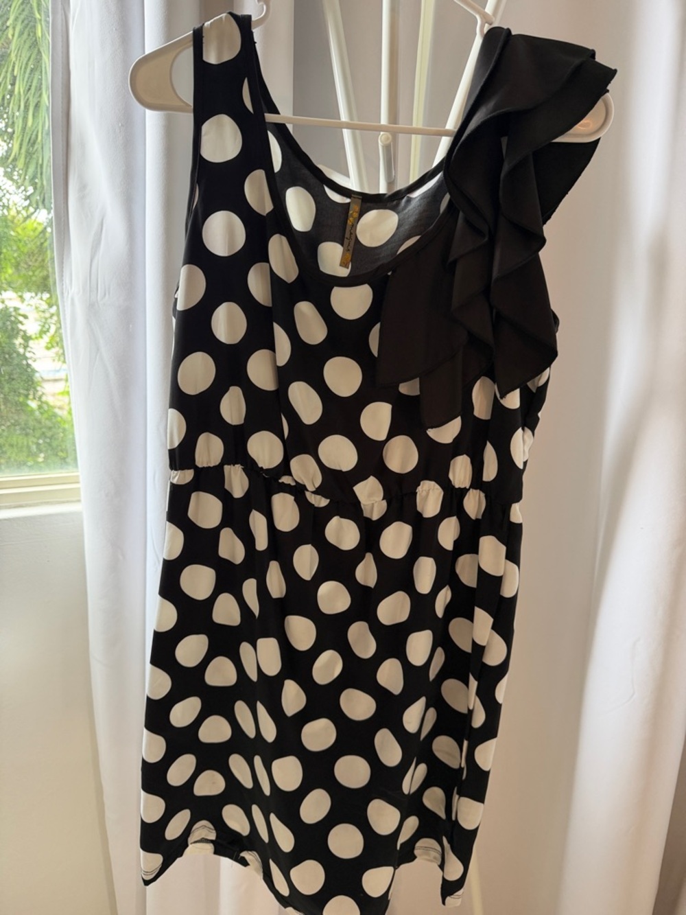 Black & White Polka Dot One-Shoulder Ruffle Dress